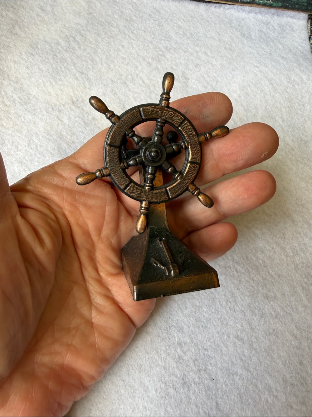 Ship Wheel Die Cast Metal Pencil Sharpener Nautical Desk Collectible